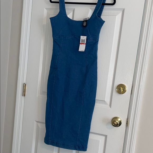 $49 msrp Rosie Harlow nwt Blue Denim Sleeveless Dress xs flaw - Picture 2 of 6